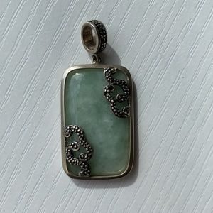 Jade green sterling silver pendant